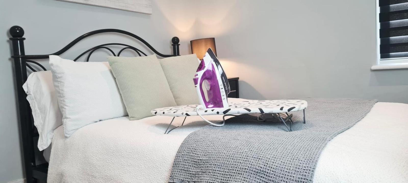 Westcliff-On-Sea Modern 2 Bedroom Apartment - Free Parking Southend-on-Sea Exteriér fotografie