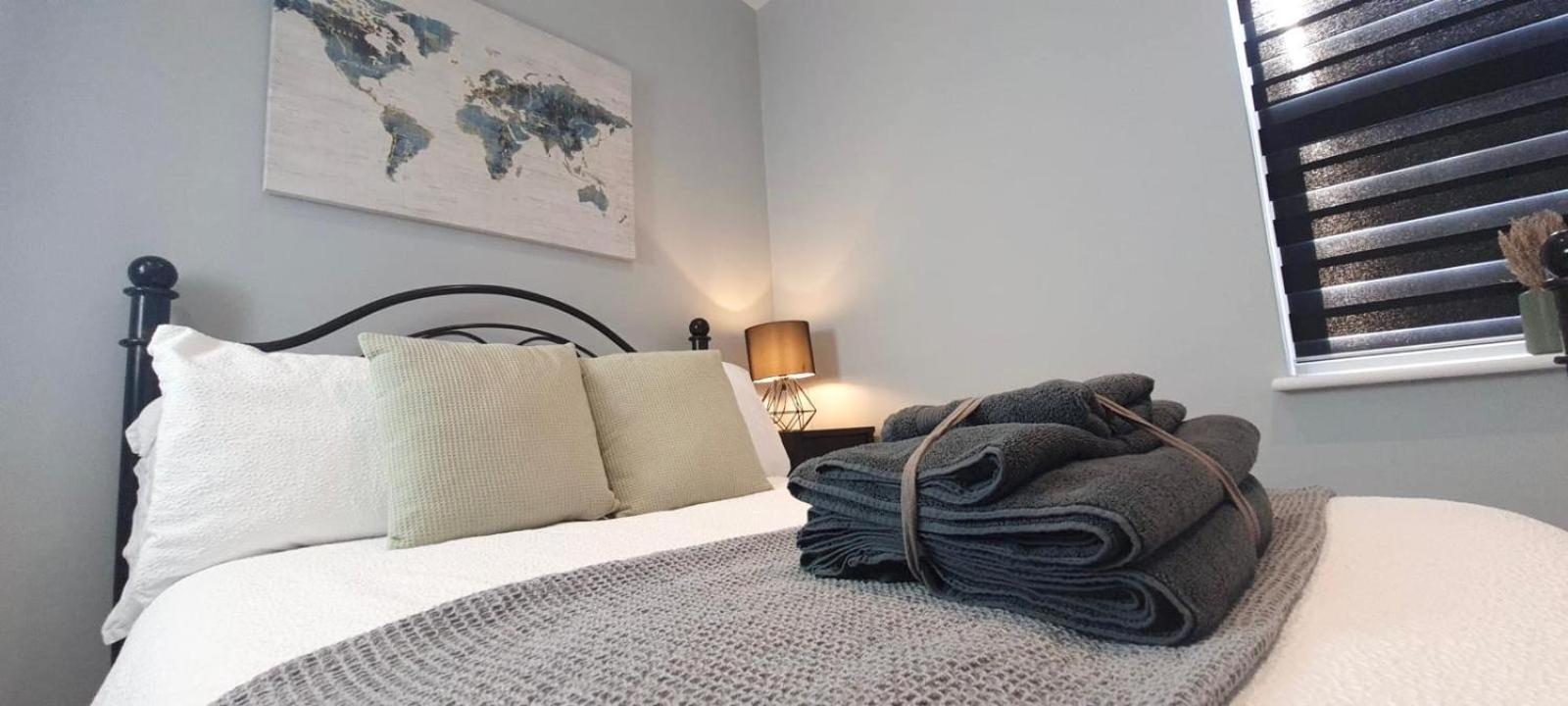 Westcliff-On-Sea Modern 2 Bedroom Apartment - Free Parking Southend-on-Sea Exteriér fotografie